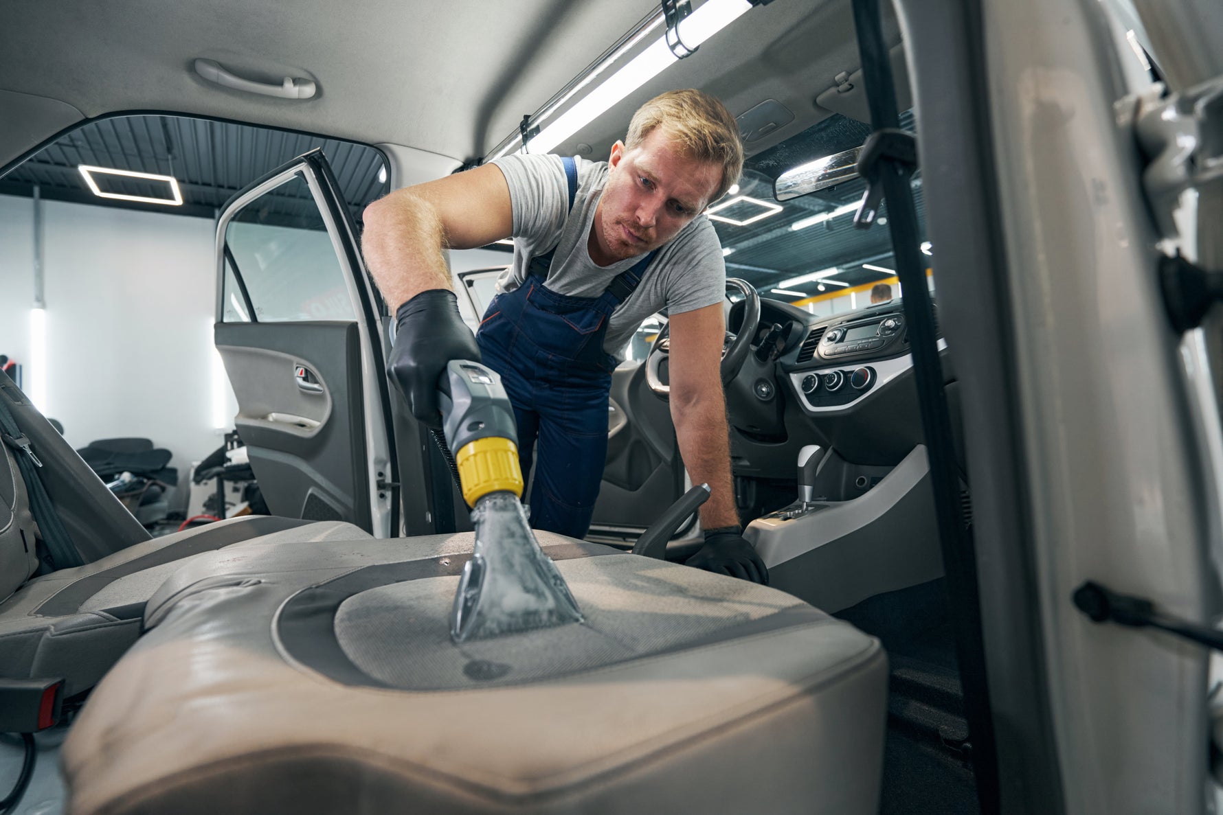  auto interieur reinigen